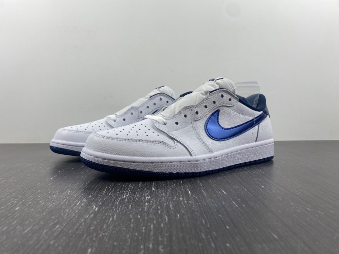 air jordan 1 low metallic blue 705329-106