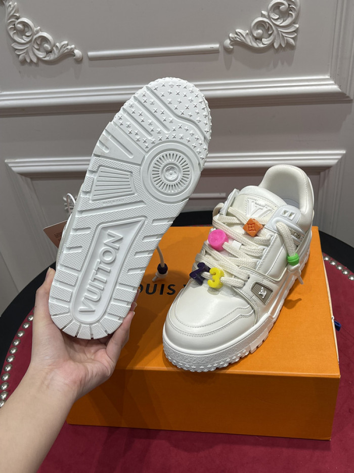 l0vt sneakers