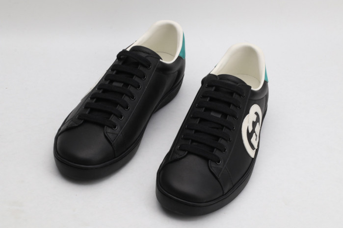 g*u*i ace embroidered low-top sneaker g168