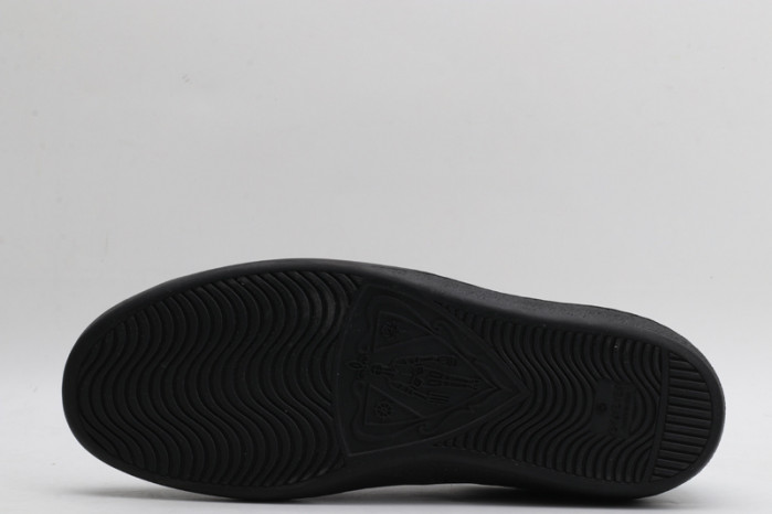 g*u*i ace embroidered low-top sneaker g168