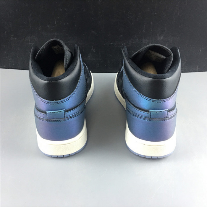 wmns air jordan 1 mid 