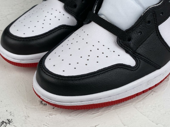 jordan 1 retro high satin black toe (w) cd0461-016
