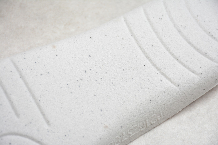 Ba*len*cia*ga triple s w09o5 9031