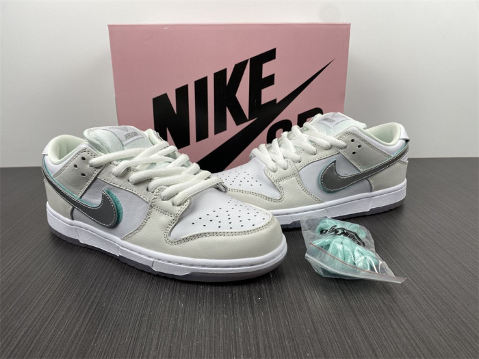 nike sb dunk low diamond S*pply co white diamond bv1310-100