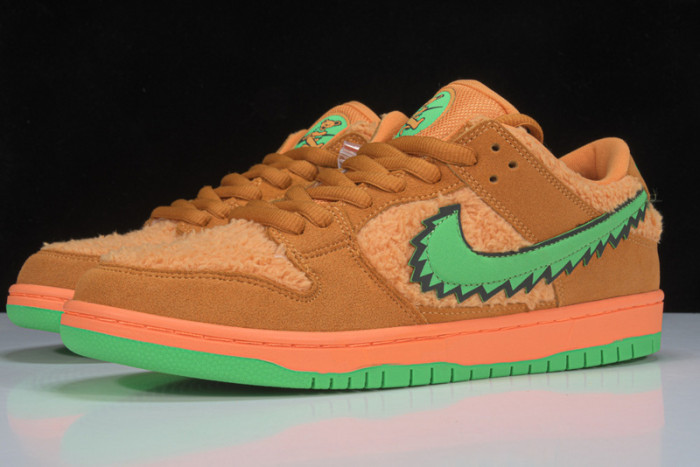 dead x nike sb dunk low“ orange bear” cj5378-800