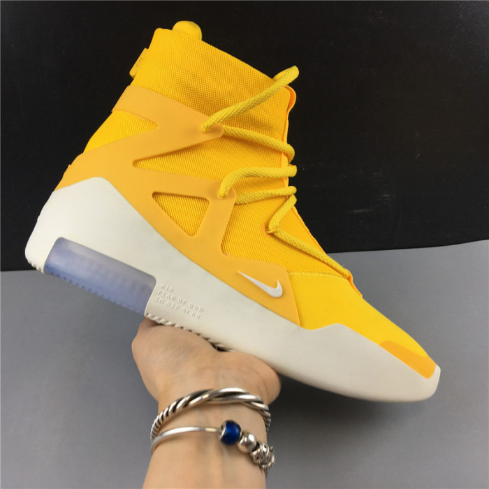 nike air fear of god 1 fog ar4237-700