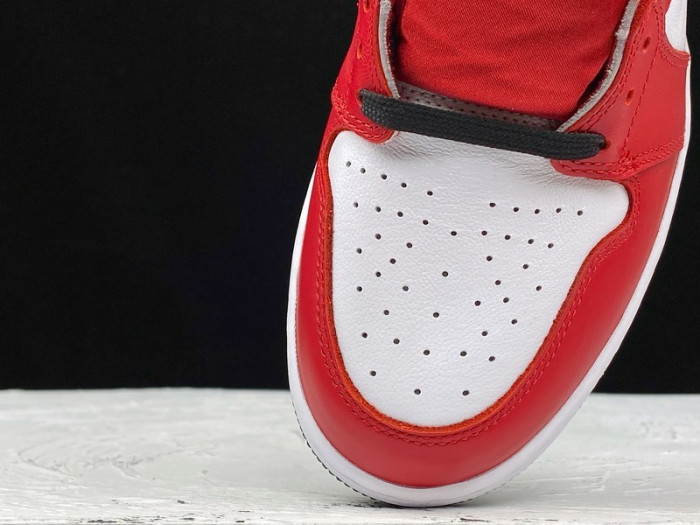 air jordan 1 high og wmns “satin snake” cd0461-601