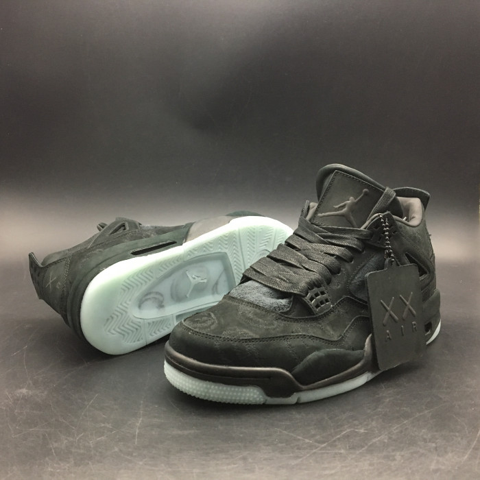 air jordan 4 retro kaws black 930155-001